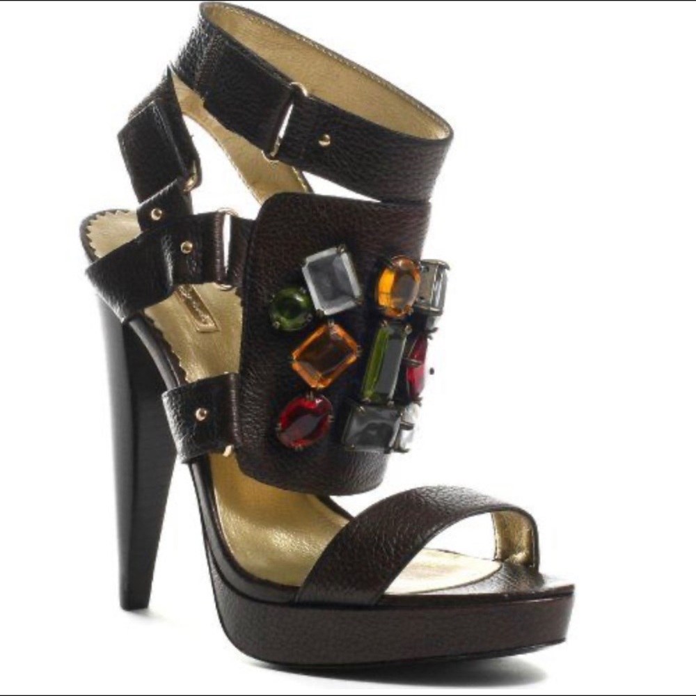 Report Signature Dark Brown Dunbarton Heel